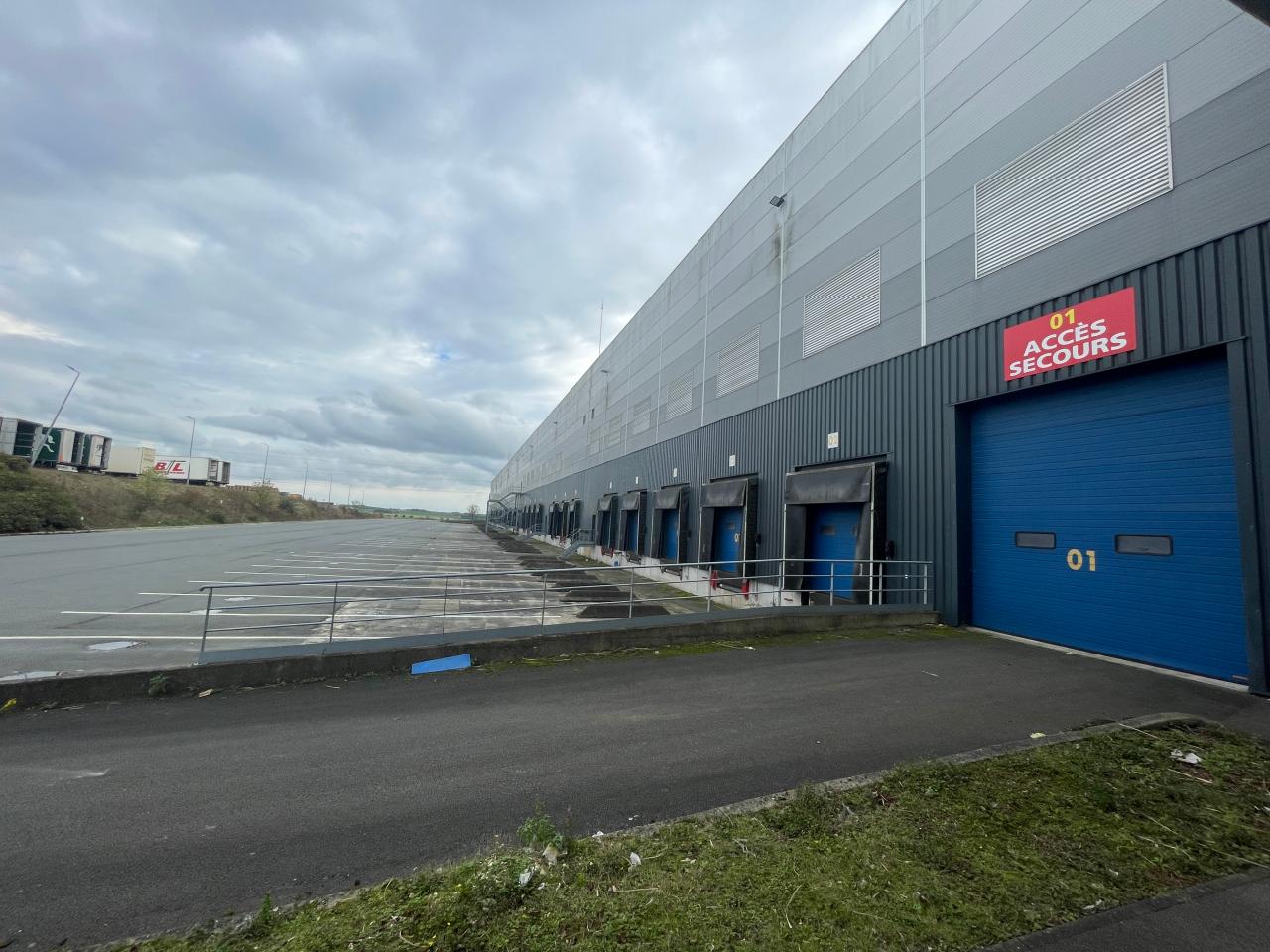 Entrepôt classe a Poulainville 29328m² Location entrepôt classe a Poulainville Somme OLLOG2529250 2